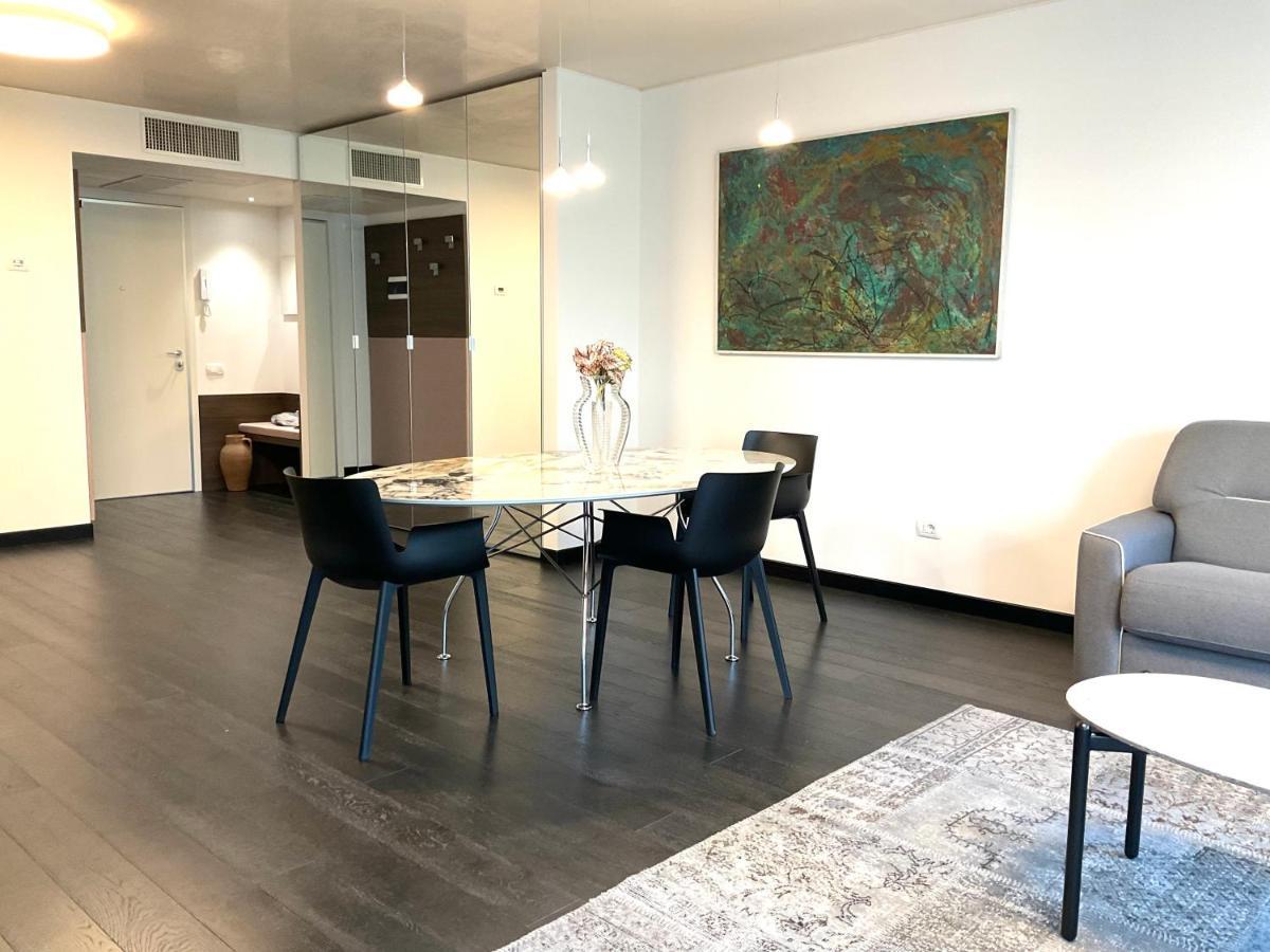 Grand Apartment Sissi Триест Экстерьер фото