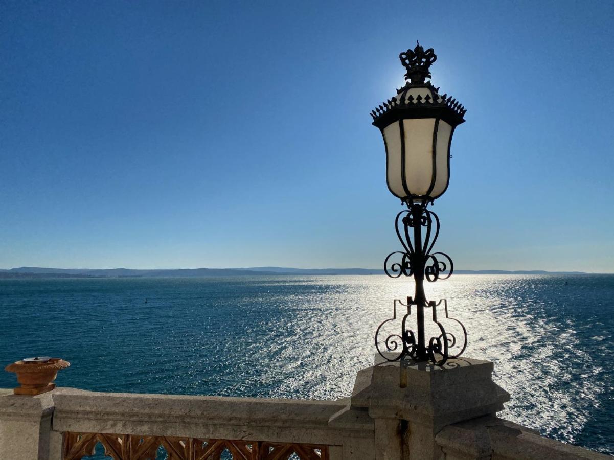 Grand Apartment Sissi Триест Экстерьер фото